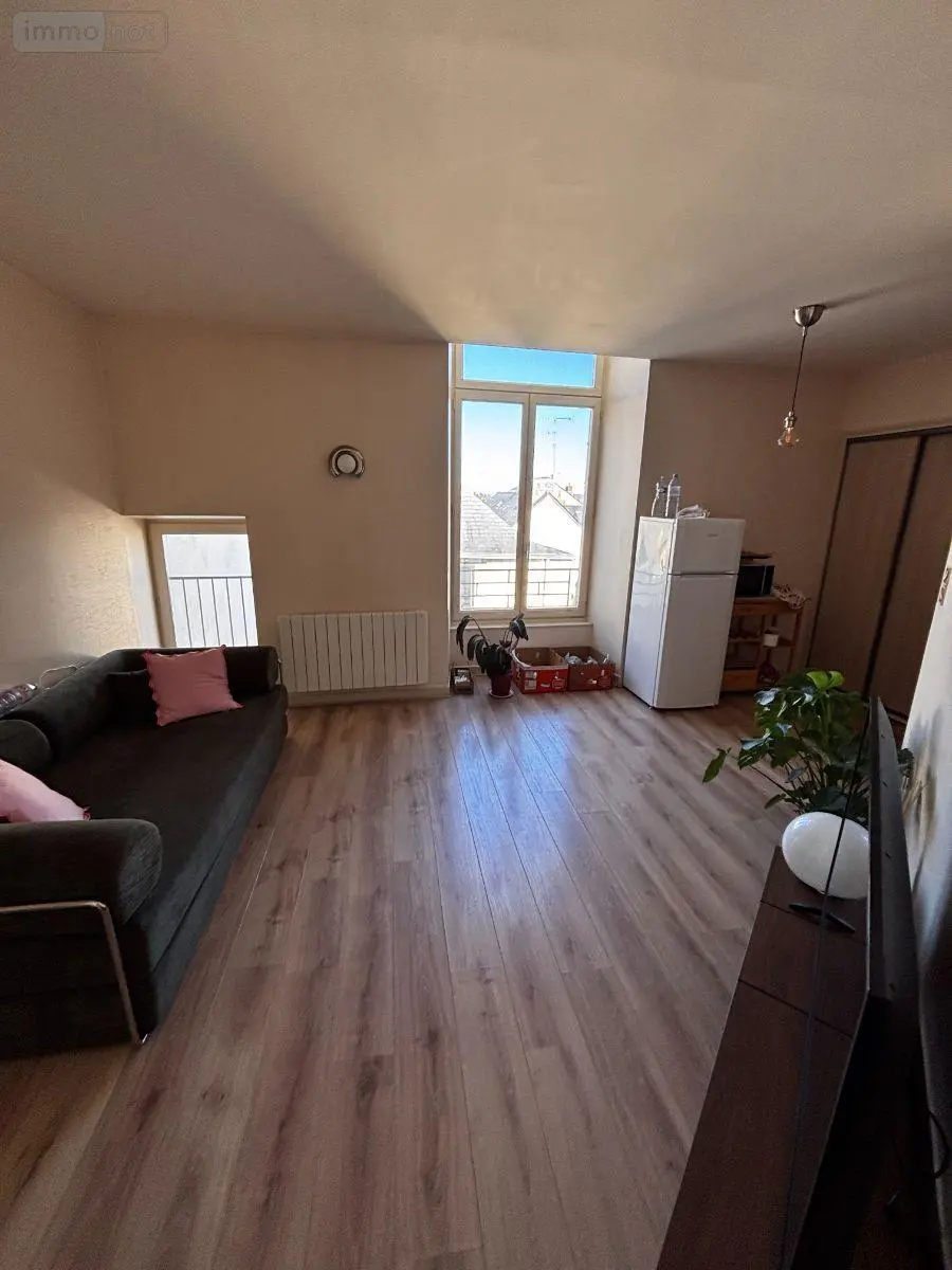 Location appartement Vitré 35500 Ille-et-Vilaine 35 42 m2 2 pièces 498 euros 35131-352 006
