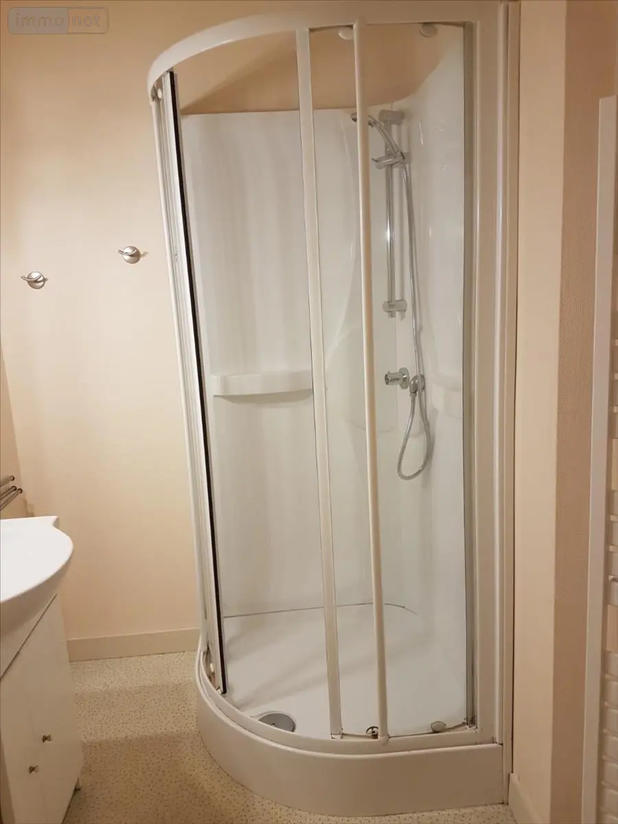 Location appartement Vitré 35500 Ille-et-Vilaine 35 42 m2 2 pièces 498 euros 35131-352 015