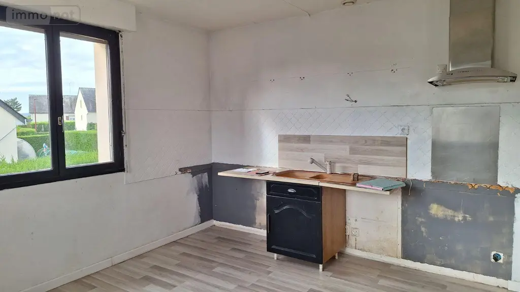 Maison a vendre Saint-Pierre-des-Landes 53500 Mayenne 53 118 m2 5 pièces 115500 euros 53077-49 003