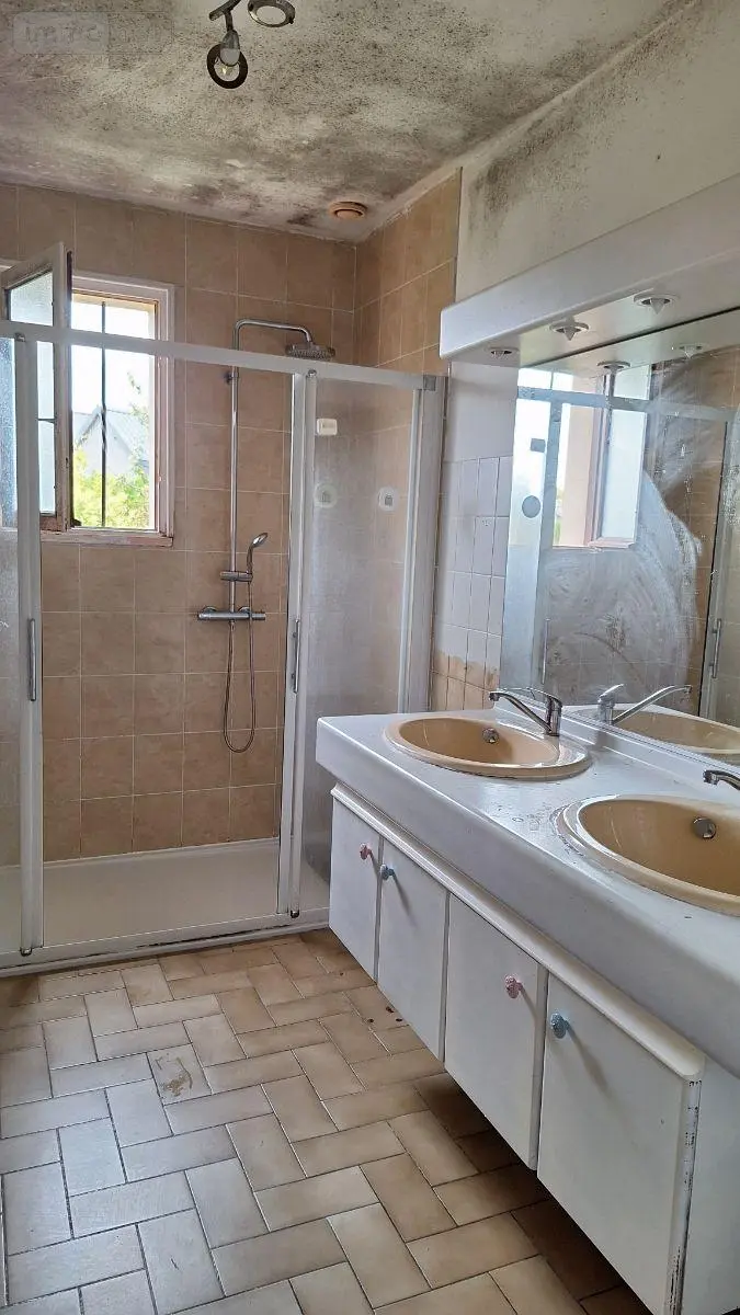 Maison a vendre Saint-Pierre-des-Landes 53500 Mayenne 53 118 m2 5 pièces 115500 euros 53077-49 007