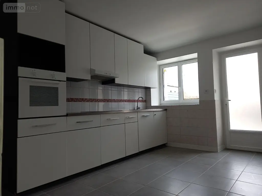 Location maison Fougères 35300 Ille-et-Vilaine 35 93 m2 5 pièces 850 euros 1399 002
