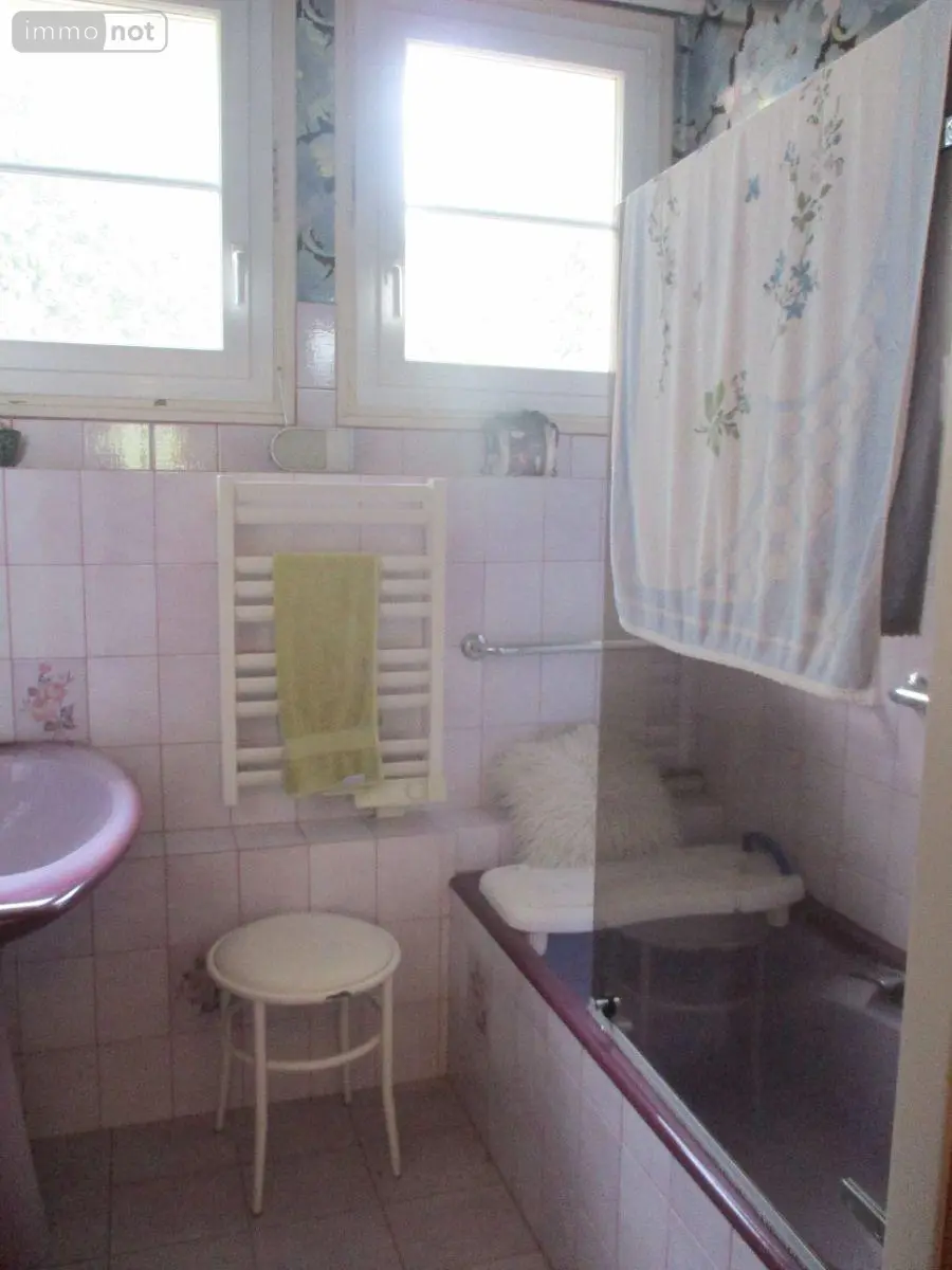 Appartement a vendre Fougères 35300 Ille-et-Vilaine 35 99 m2 6 pièces 166336 euros 11737/778 008