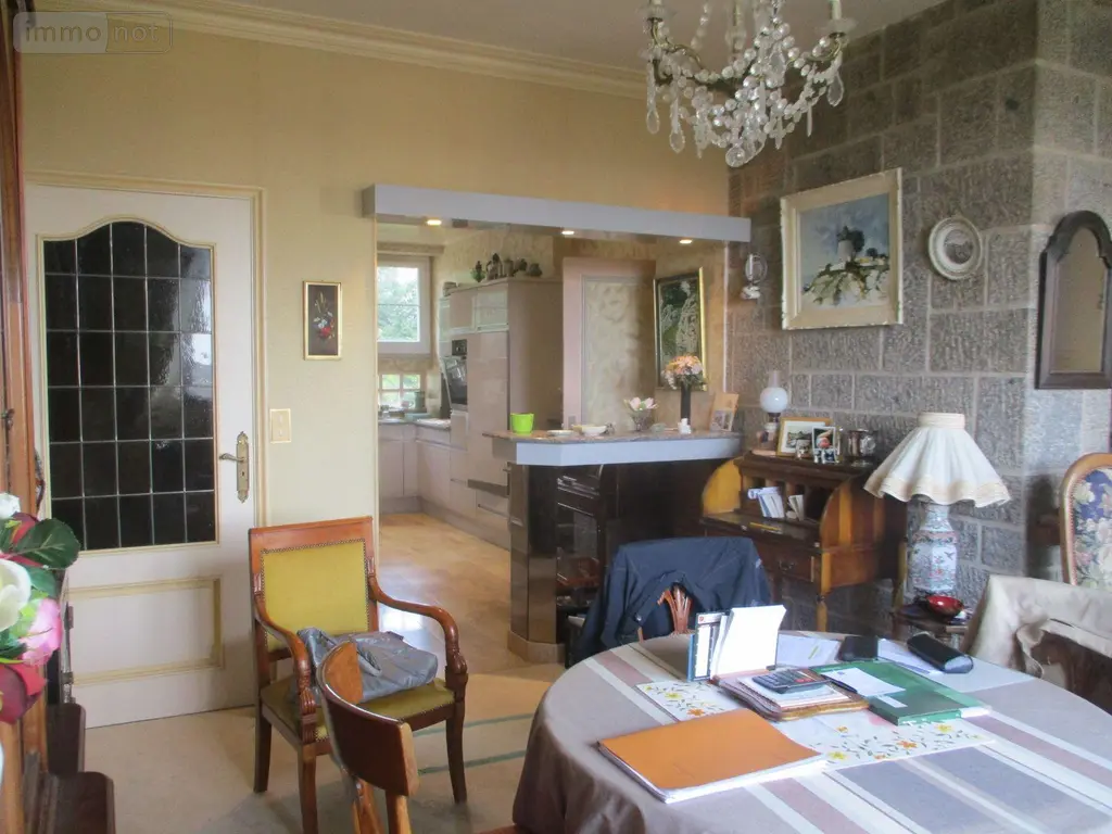 Appartement a vendre Fougères 35300 Ille-et-Vilaine 35 99 m2 6 pièces 166336 euros 11737/778 006