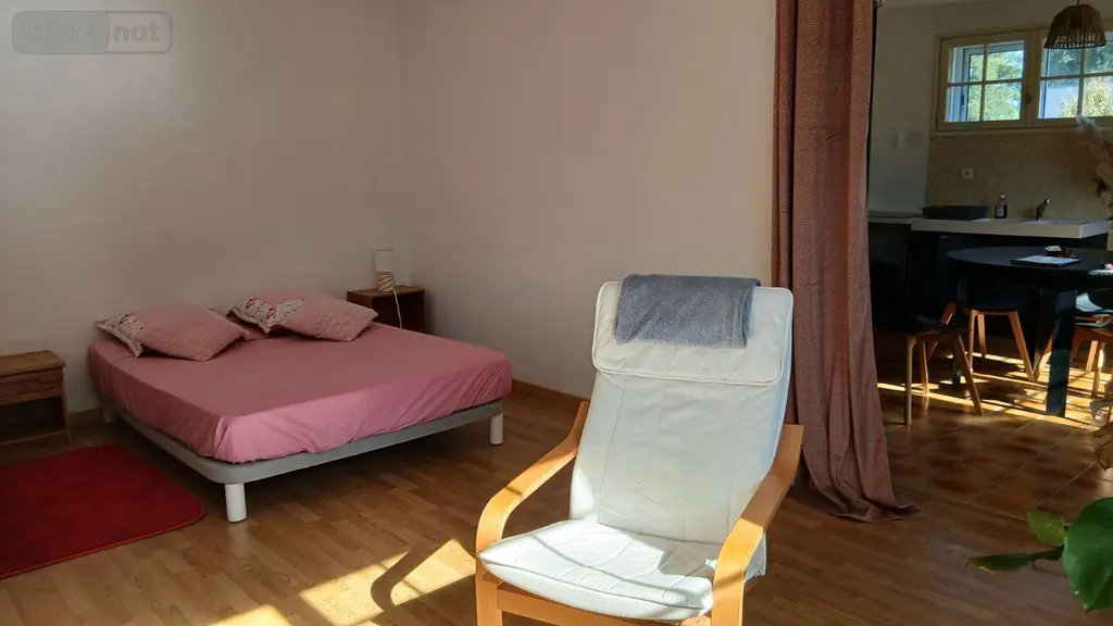 Location maison La Gacilly 56200 Morbihan 56 45 m2 1 pièce 50 euros 009/1391 002