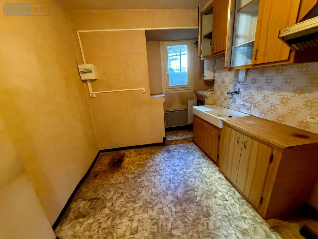 Immeuble de rapport a vendre Lacapelle-Marival 46120 Lot 46 125 m2 95400 euros 46030/IMMR/597 010