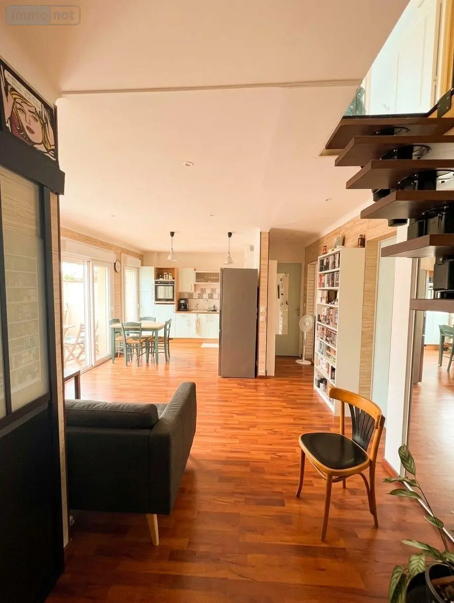 Immeuble de rapport a vendre Le Mans 72000 Sarthe 72 137 m2 8 pièces 270800 euros NL-72-260 012