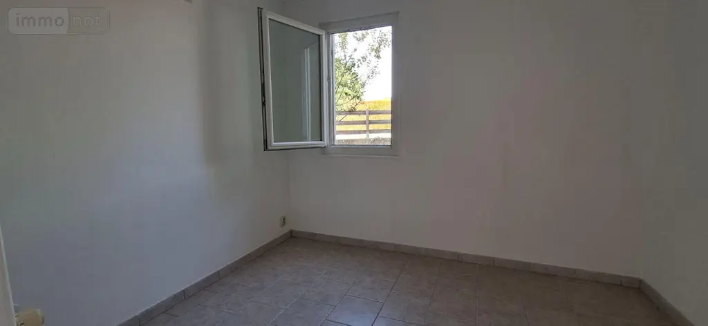Immeuble de rapport a vendre Évreux 27000 Eure 27 60 m2 3 pièces 126000 euros A01326 010