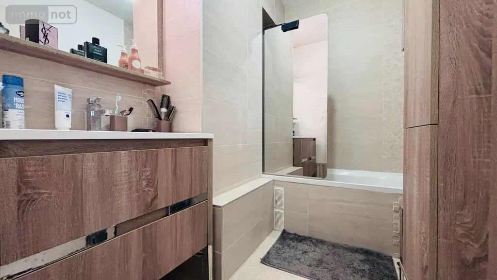 Appartement a vendre Bruz 35170 Ille-et-Vilaine 35 77 m2 3 pièces 238000 euros 35176/455 011