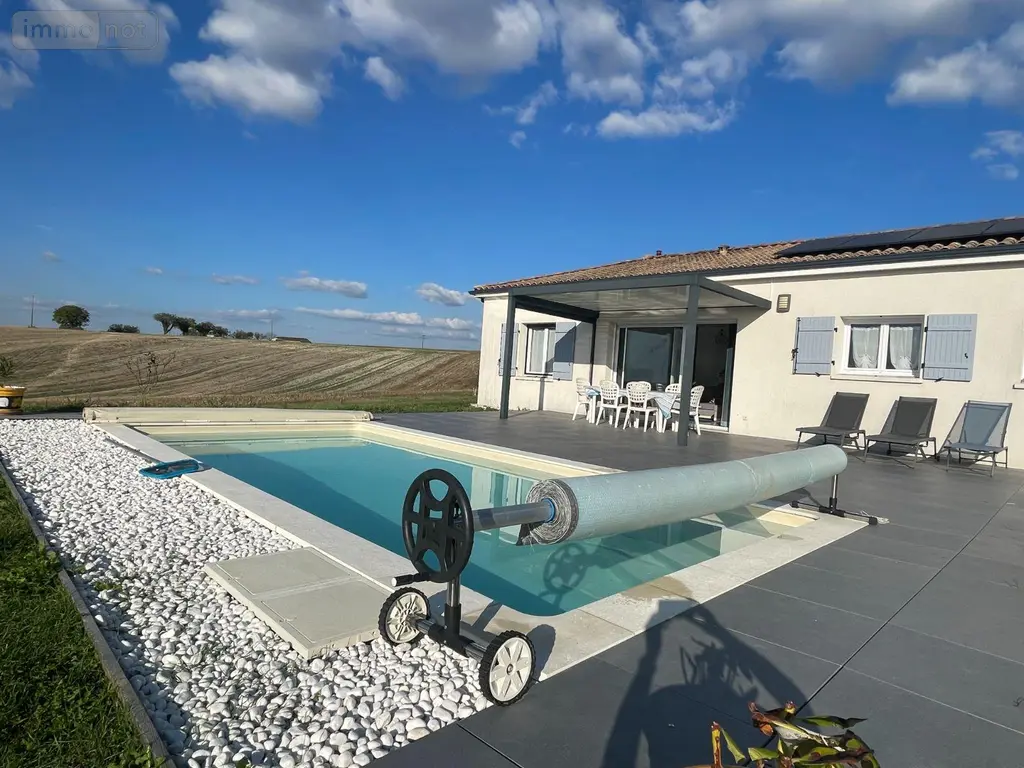 Maison a vendre Bertric-Burée 24320 Dordogne 24 80 m2 3 pièces 224000 euros 077/1771 002