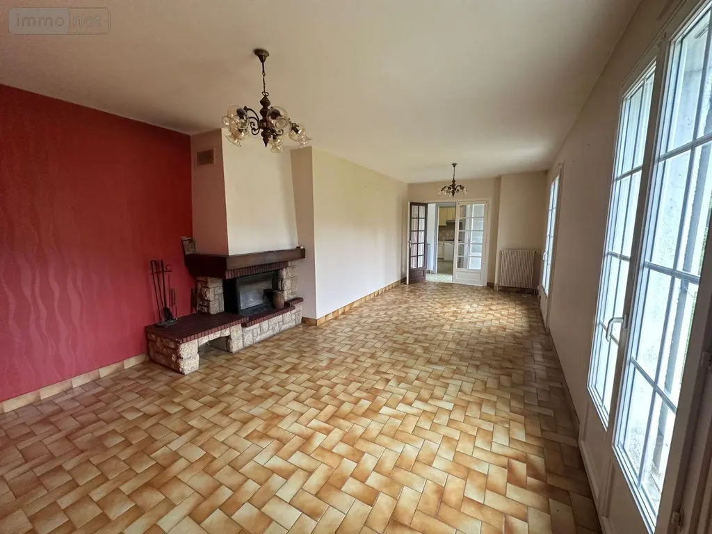 Maison a vendre Monthou-sur-Cher 41400 Loir-et-Cher 41 104 m2 4 pièces 129821 euros 12101/1362 002