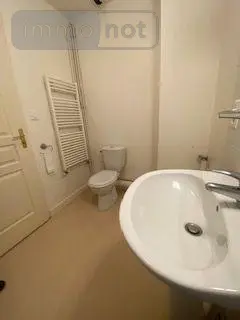 Location appartement Mâcon 71000 Saône-et-Loire 71 43 m2 2 pièces 530 euros 13779/1013 009
