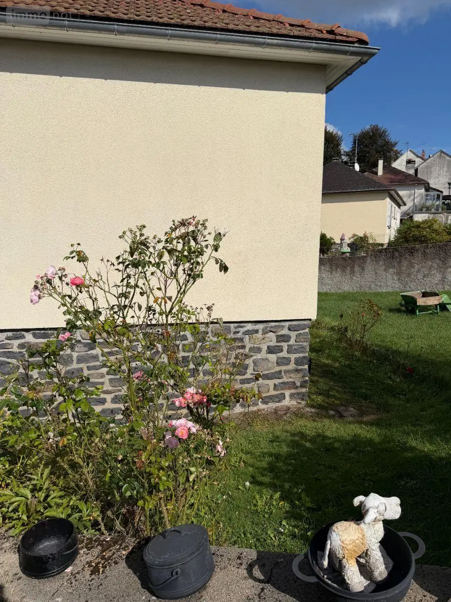 Maison a vendre Mauriac 15200 Cantal 15 5 pièces 127200 euros 15060/1303 007