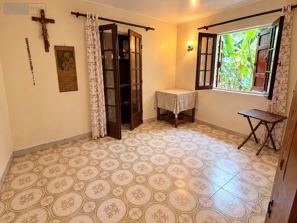 Maison a vendre Saint-Denis 97400 La Réunion 974 95 m2 3 pièces 335900 euros 97405/340 010