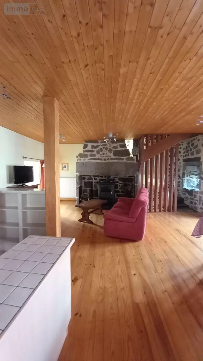 Maison a vendre Murat 15300 Cantal 15 78 m2 210000 euros FG/2607 002