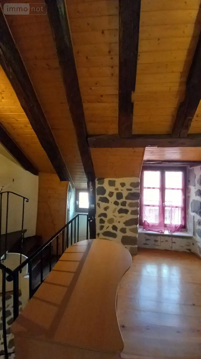 Maison a vendre Murat 15300 Cantal 15 78 m2 210000 euros FG/2607 004