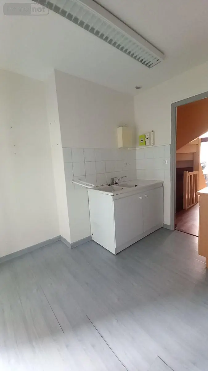 Maison a vendre Murat 15300 Cantal 15 78 m2 210000 euros FG/2607 018