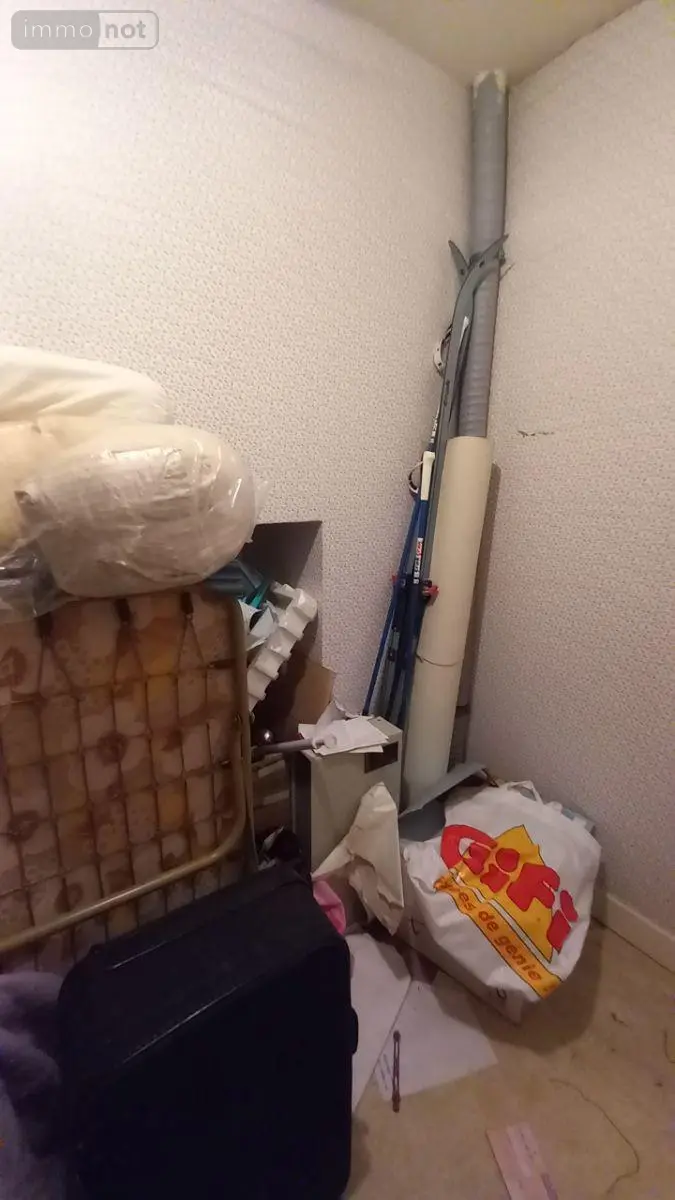 Maison a vendre Murat 15300 Cantal 15 138 m2 28000 euros FG/2609 020