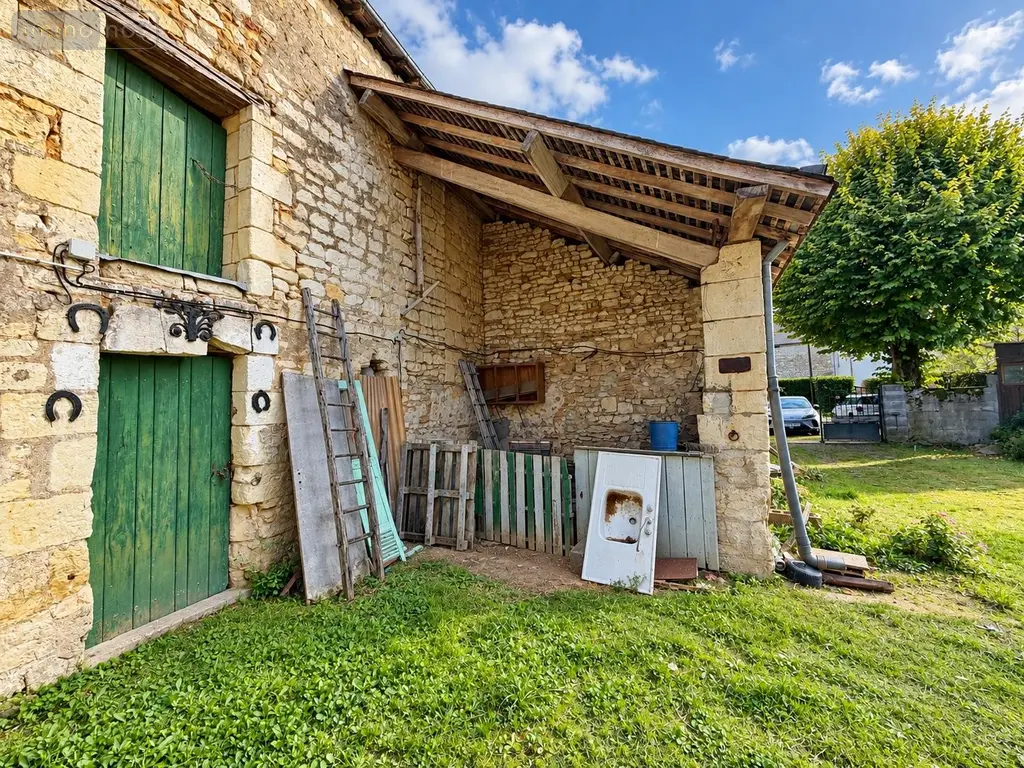 Maison a vendre Chinon 37500 Indre-et-Loire 37 50 m2 4 pièces 97200 euros 37049-166 006