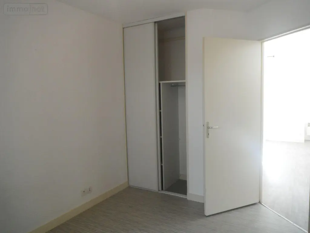 Location appartement Pacé 35740 Ille-et-Vilaine 35 45 m2 2 pièces 565 euros 11803/2464 003