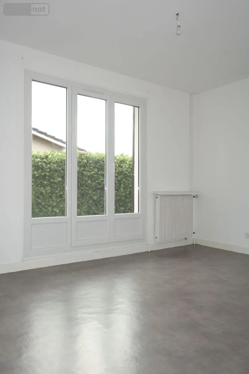 Location maison Mâcon 71000 Saône-et-Loire 71 104 m2 4 pièces 1072 euros LC 521 005