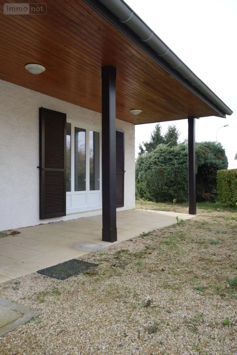 Location maison Mâcon 71000 Saône-et-Loire 71 104 m2 4 pièces 1072 euros LC 521 017