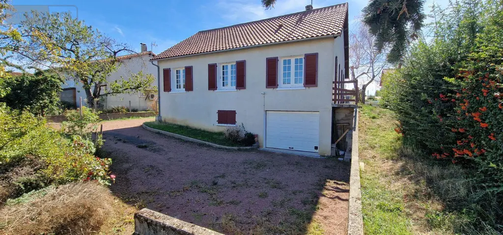 Maison a vendre Thouars 79100 Deux-Sèvres 79 82 m2 3 pièces 91200 euros 79079-66 012