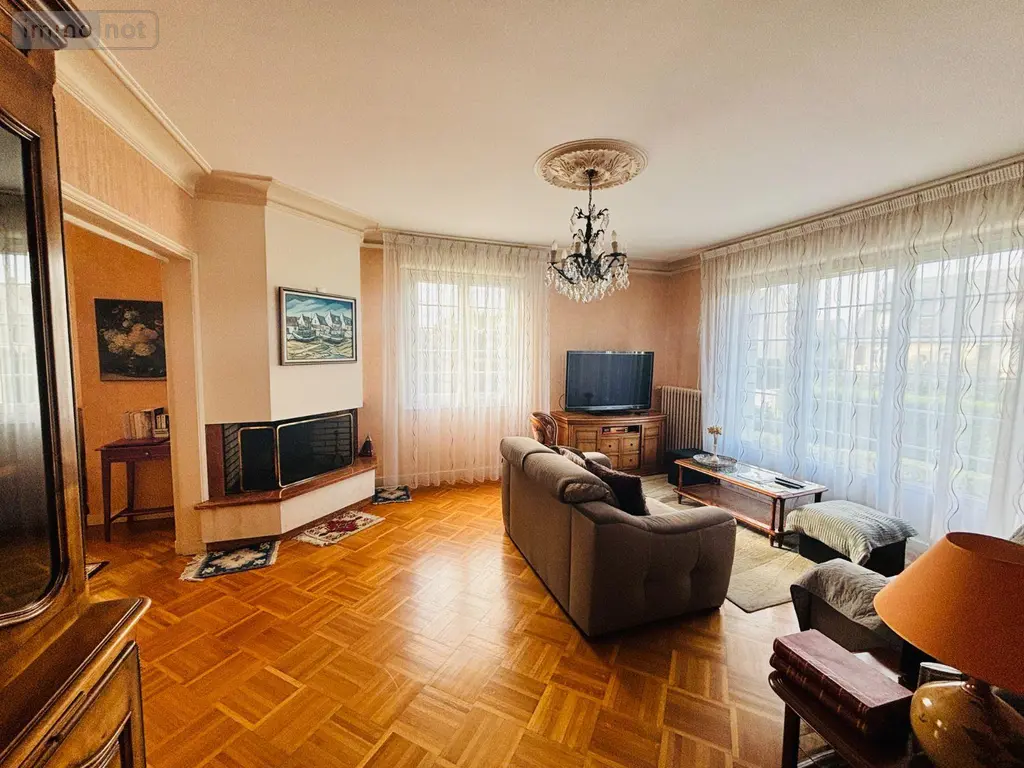 Maison a vendre Noyal-Châtillon-sur-Seiche 35230 Ille-et-Vilaine 35 135 m2 6 pièces 398475 euros 35129-7113 004