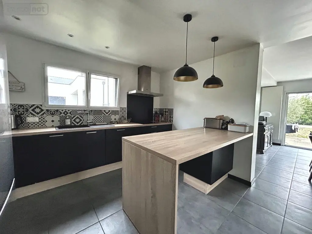 Maison a vendre Domloup 35410 Ille-et-Vilaine 35 107 m2 5 pièces 334400 euros 35009/CM-347 002
