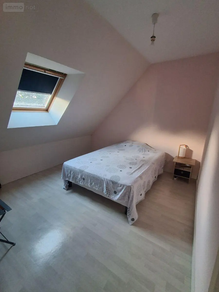 Location maison Vitré 35500 Ille-et-Vilaine 35 100 m2 5 pièces 920 euros 35139/34 010