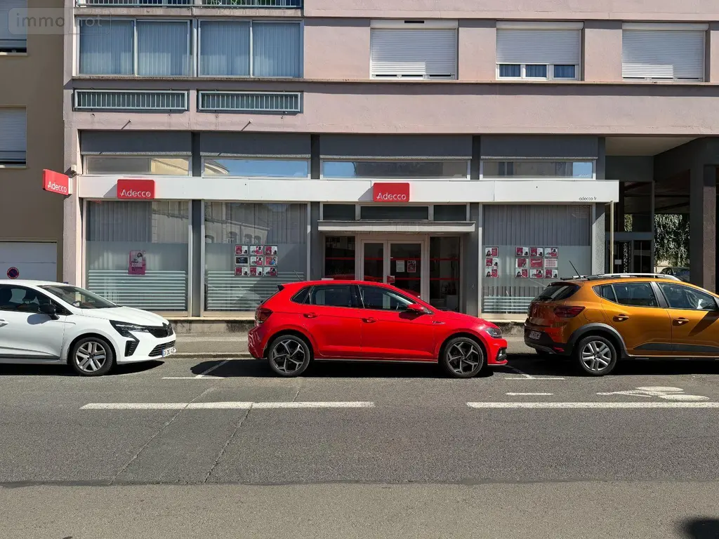Location fonds et murs commerciaux Mâcon 71000 Saône-et-Loire 71 113 m2 3 pièces 1380 euros LC 525 001