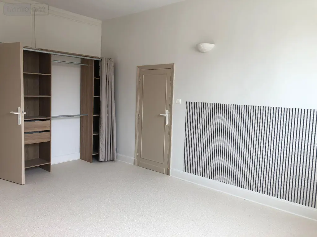 Location appartement Chalon-sur-Saône 71100 Saône-et-Loire 71 123 m2 4 pièces 1125 euros 13783/592 005