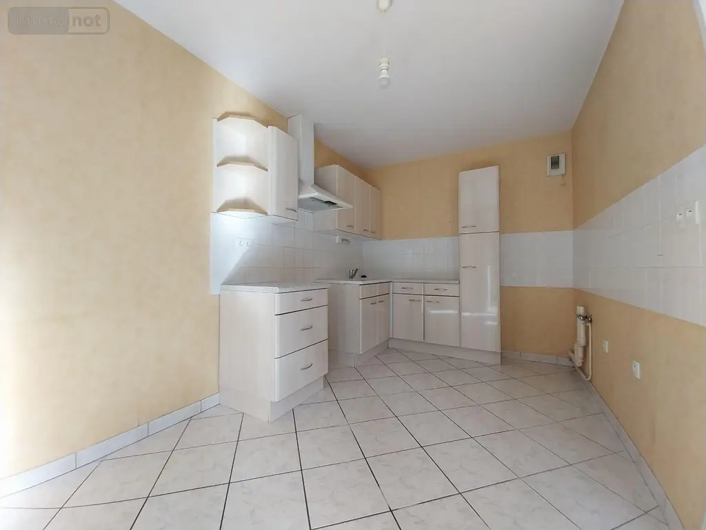 Appartement a vendre Vitré 35500 Ille-et-Vilaine 35 67 m2 3 pièces 198360 euros 35131-366 004