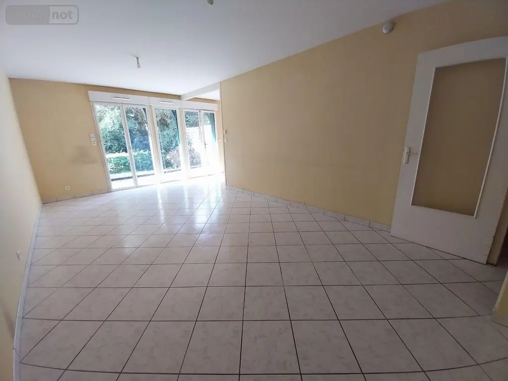 Appartement a vendre Vitré 35500 Ille-et-Vilaine 35 67 m2 3 pièces 198360 euros 35131-366 005