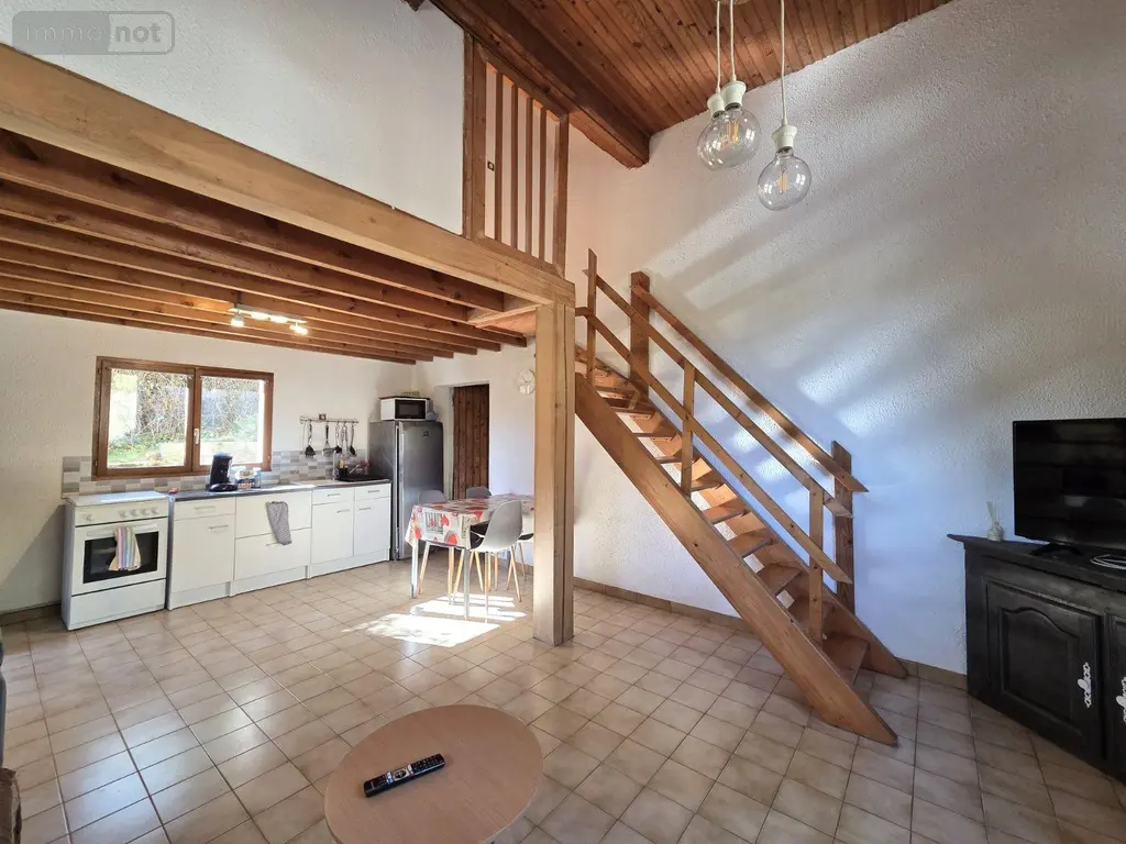 Maison a vendre Soissons 02200 Aisne 02 139 m2 2 pièces 252000 euros 02072/248 012