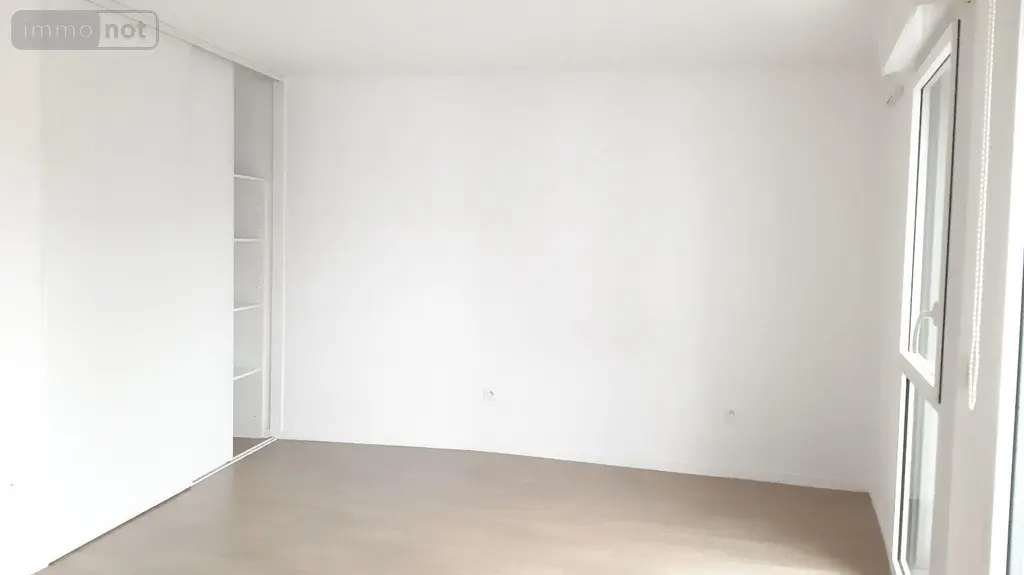 Appartement a vendre Rennes 35000 Ille-et-Vilaine 35 35 m2 1 pièce 150850 euros 010/2278 C 003