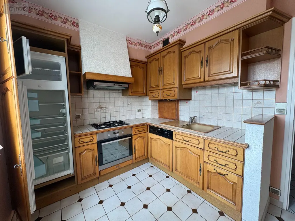 Appartement a vendre Eu 76260 Seine-Maritime 76 55 m2 3 pièces 106600 euros 76041/226 003