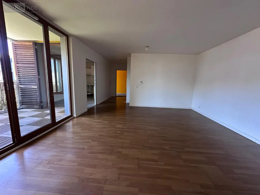 Appartement a vendre Bordeaux 33800 Gironde 33 72 m2 3 pièces 258000 euros 022/1253 003