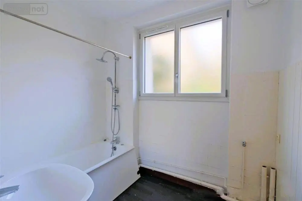 Appartement a vendre Rennes 35000 Ille-et-Vilaine 35 61 m2 3 pièces 209996 euros 12547/423 007