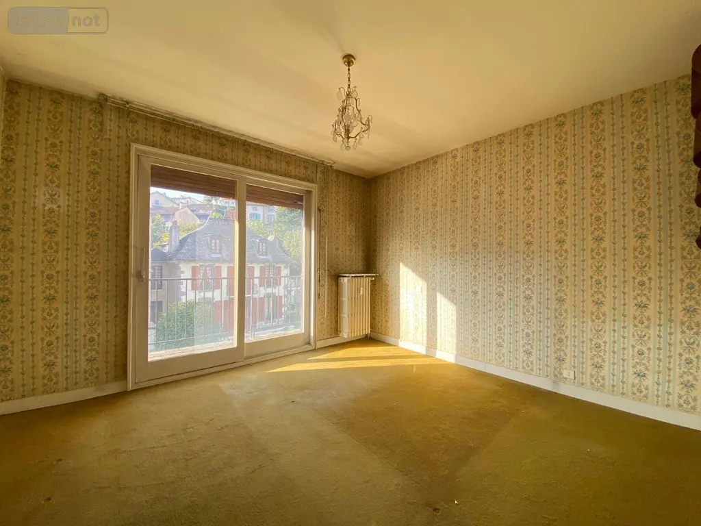 Appartement a vendre Aurillac 15000 Cantal 15 89 m2 4 pièces 100700 euros 15061-104 008
