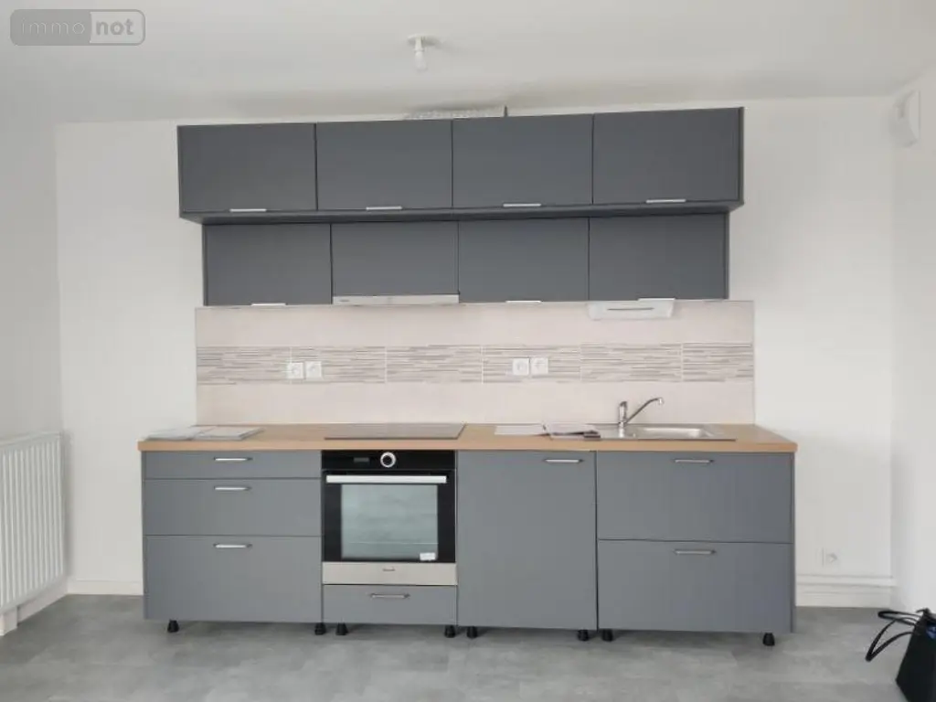 Location appartement Noyal-Châtillon-sur-Seiche 35230 Ille-et-Vilaine 35 65 m2 3 pièces 787 euros 35129-7130 006