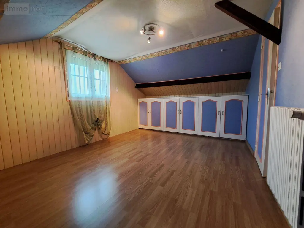 Location maison Château-Gontier-sur-Mayenne 53200 Mayenne 53 92 m2 5 pièces 850 euros 12739/2 007