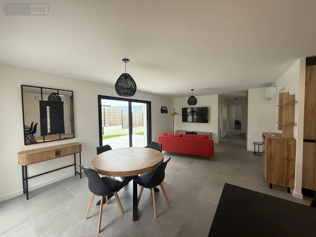 Location maison Plestin-les-Grèves 22310 Côtes-d'Armor 22 90 m2 5 pièces 1215 euros 22095MAIS257 003