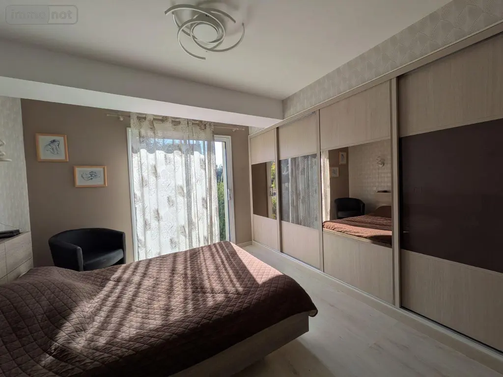 Maison a vendre Bruz 35170 Ille-et-Vilaine 35 192 m2 9 pièces 455400 euros 35129-7131 009