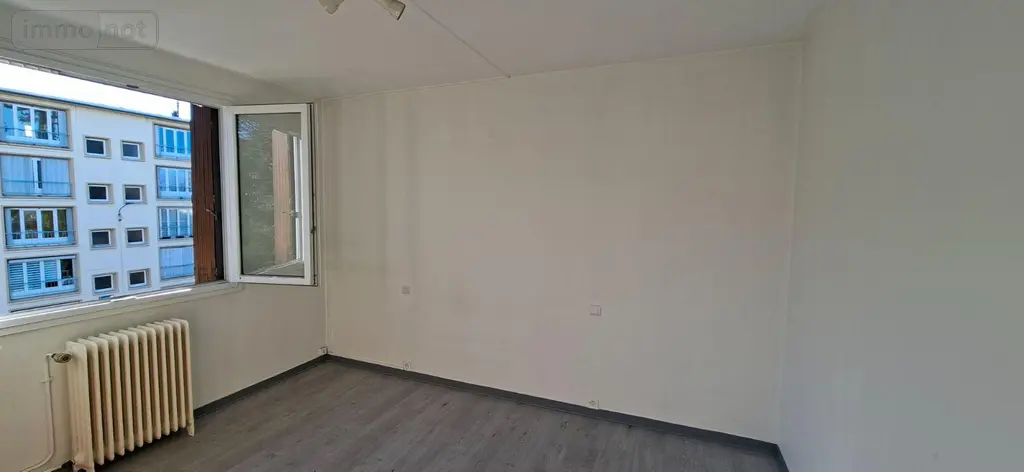 Appartement a vendre Évreux 27000 Eure 27 51 m2 3 pièces 74900 euros A01526 005