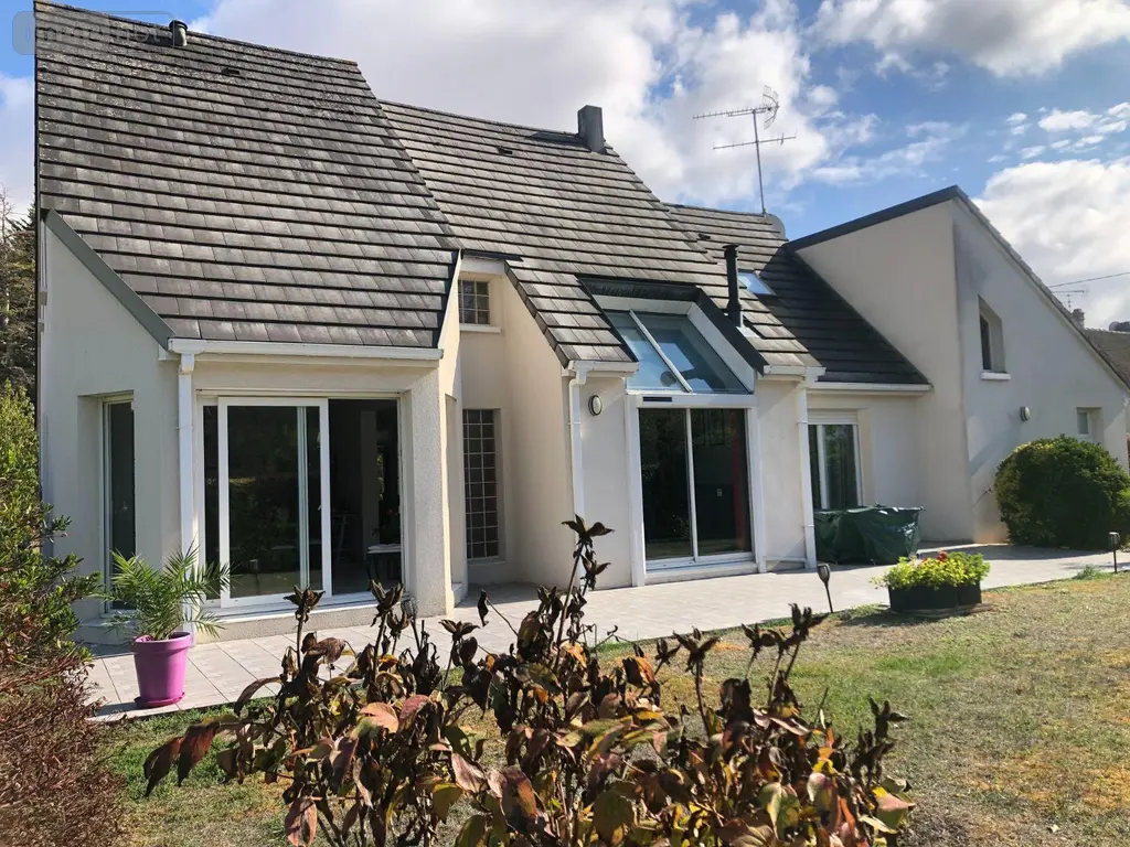 Maison a vendre Issoudun 36100 Indre 36 156 m2 5 pièces 241040 euros 11813/1553 001