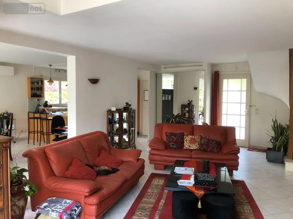 Maison a vendre Issoudun 36100 Indre 36 156 m2 5 pièces 241040 euros 11813/1553 005