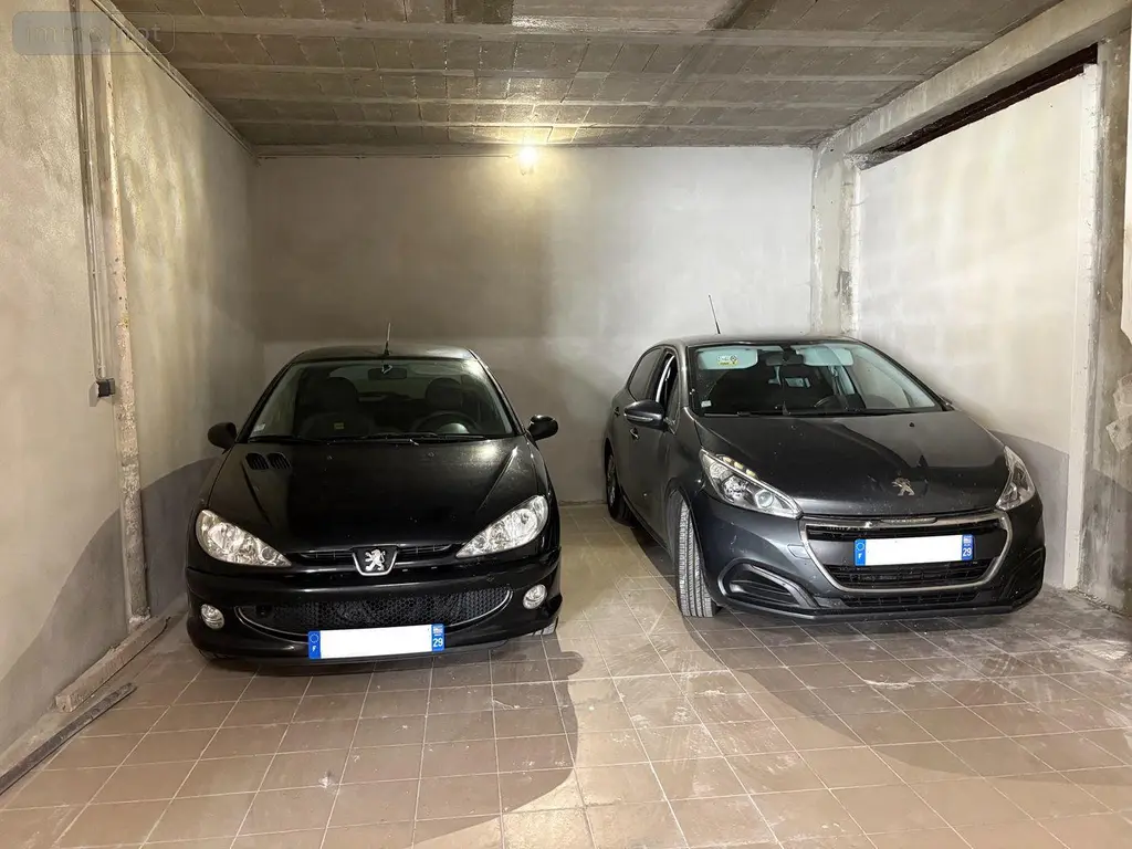 Garage et parking a vendre Quimper 29000 Finistère 29 2 pièces 32000 euros LD/PKG 001