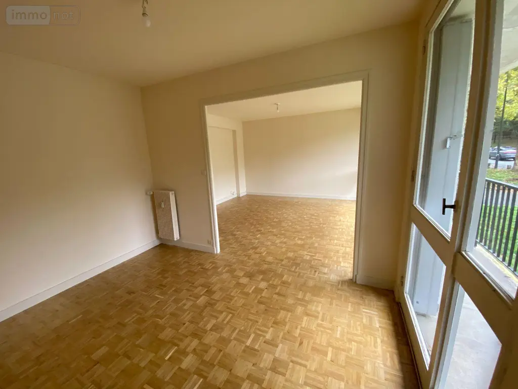 Location appartement Rennes 35000 Ille-et-Vilaine 35 70 m2 885 euros 11803/2467 002