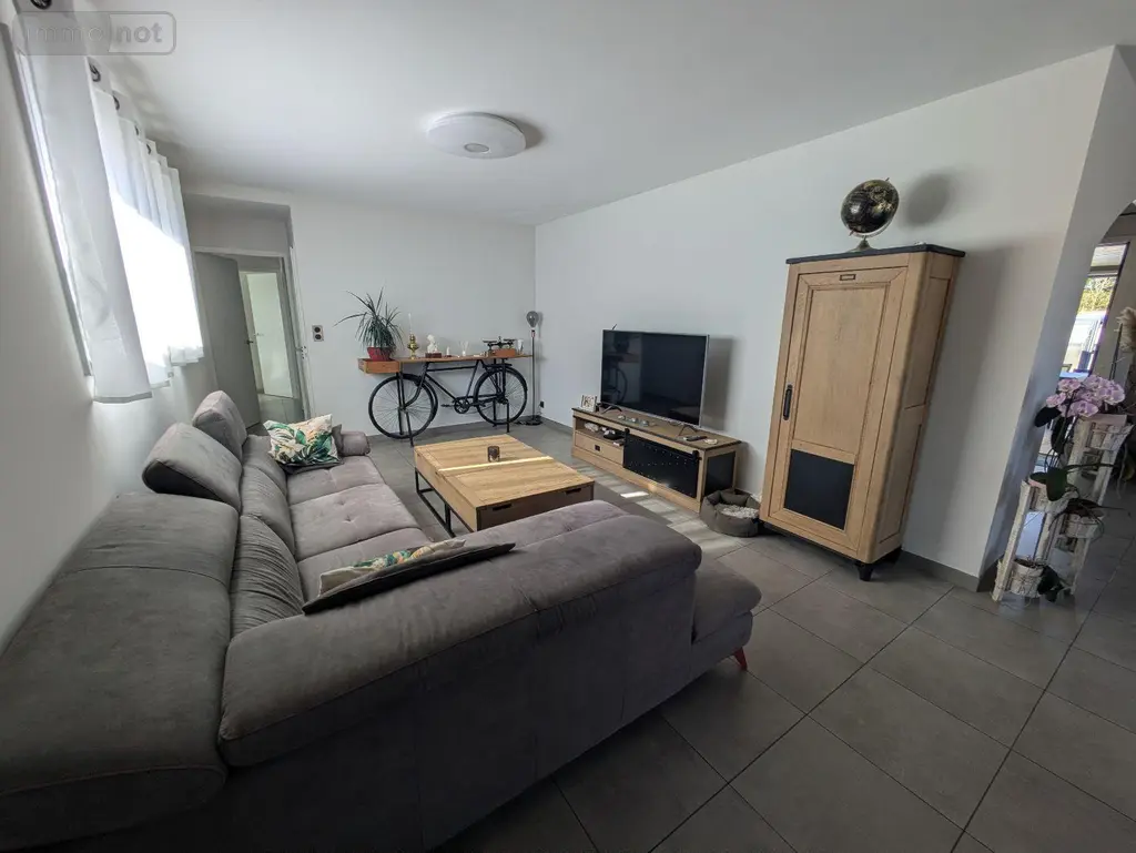 Maison a vendre Rochetrejoux 85510 Vendée 85 165 m2 8 pièces 454500 euros 85013-1090098 008