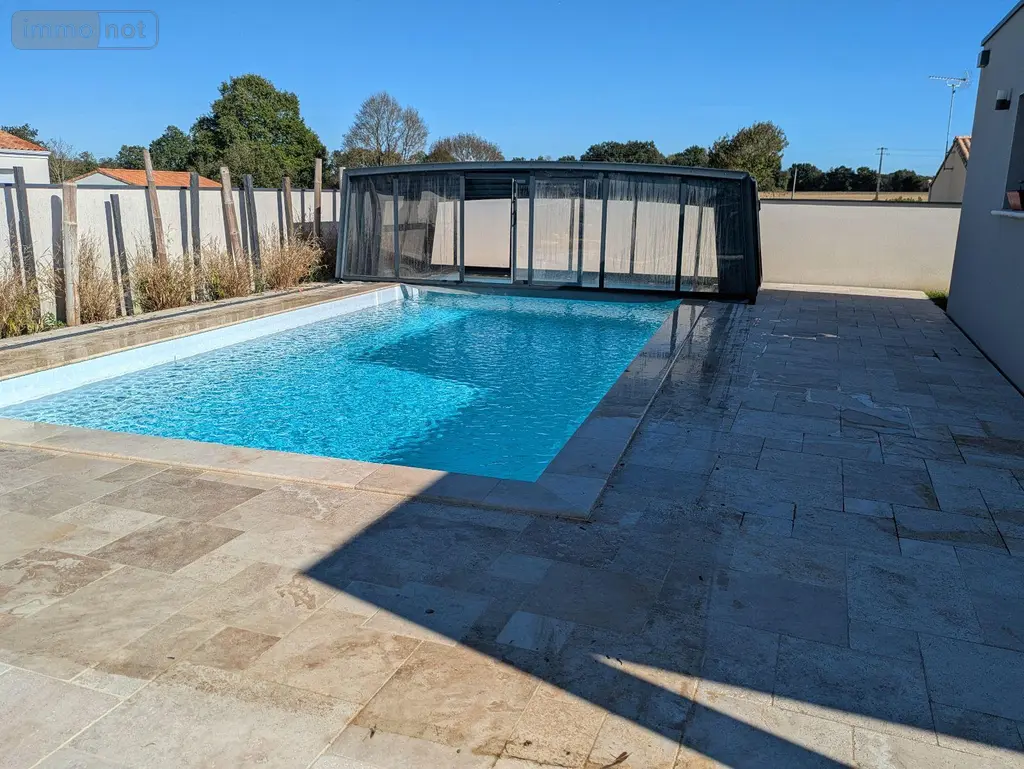 Maison a vendre Rochetrejoux 85510 Vendée 85 165 m2 8 pièces 454500 euros 85013-1090098 023